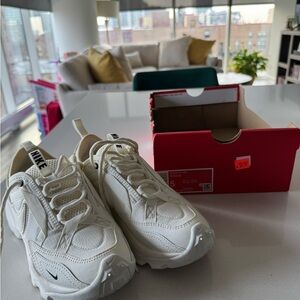 W Nike TC 7900
Size 5